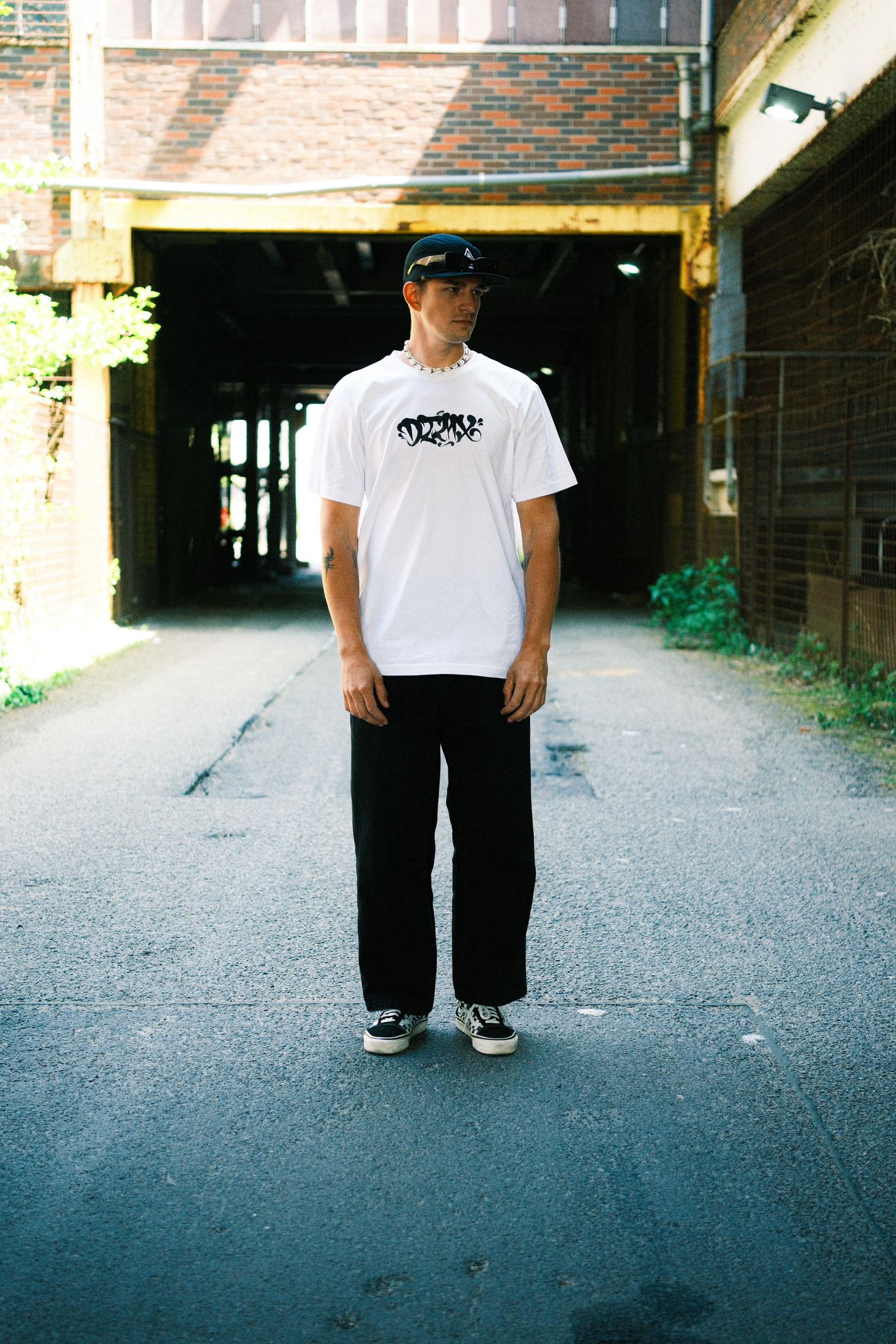 DEMOLITION TROOPS "THROW UP" T-SHIRT WHITE