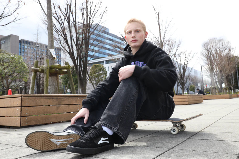 LAKAI "CAMBRIDGE" SHOES (US 9.5)