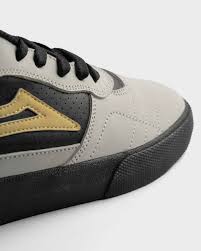 LAKAI "CAMBRIDGE" SHOES