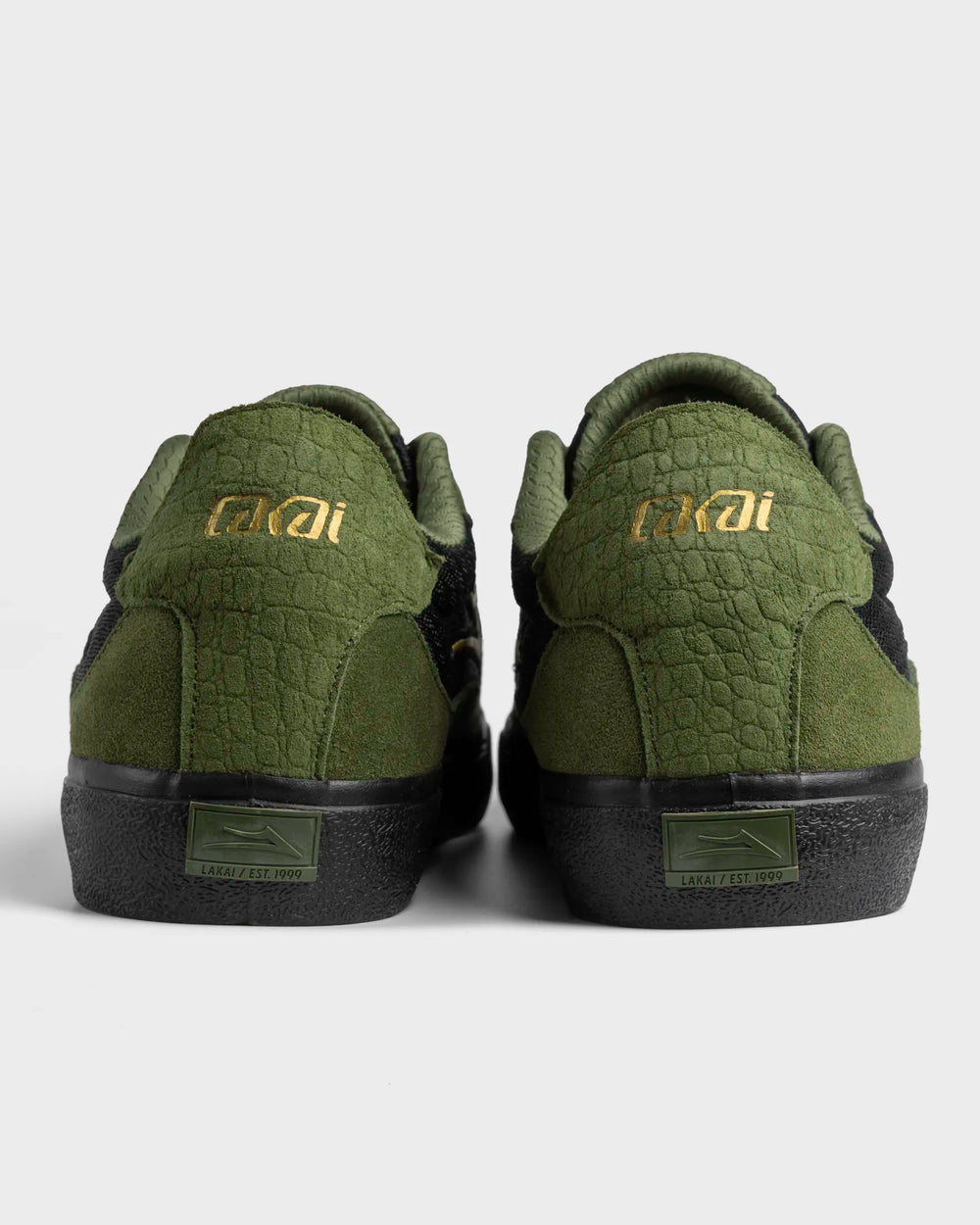 LAKAI "ESSEX" SHOES (US 8.5)