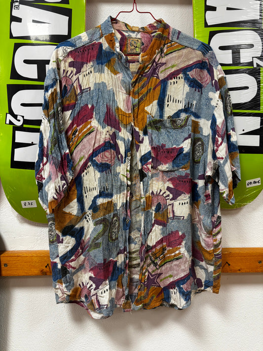 VINTAGE "FASHION REPORT" SHIRT