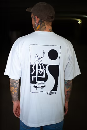 RACCOON "ONE FOOT" T-SHIRT