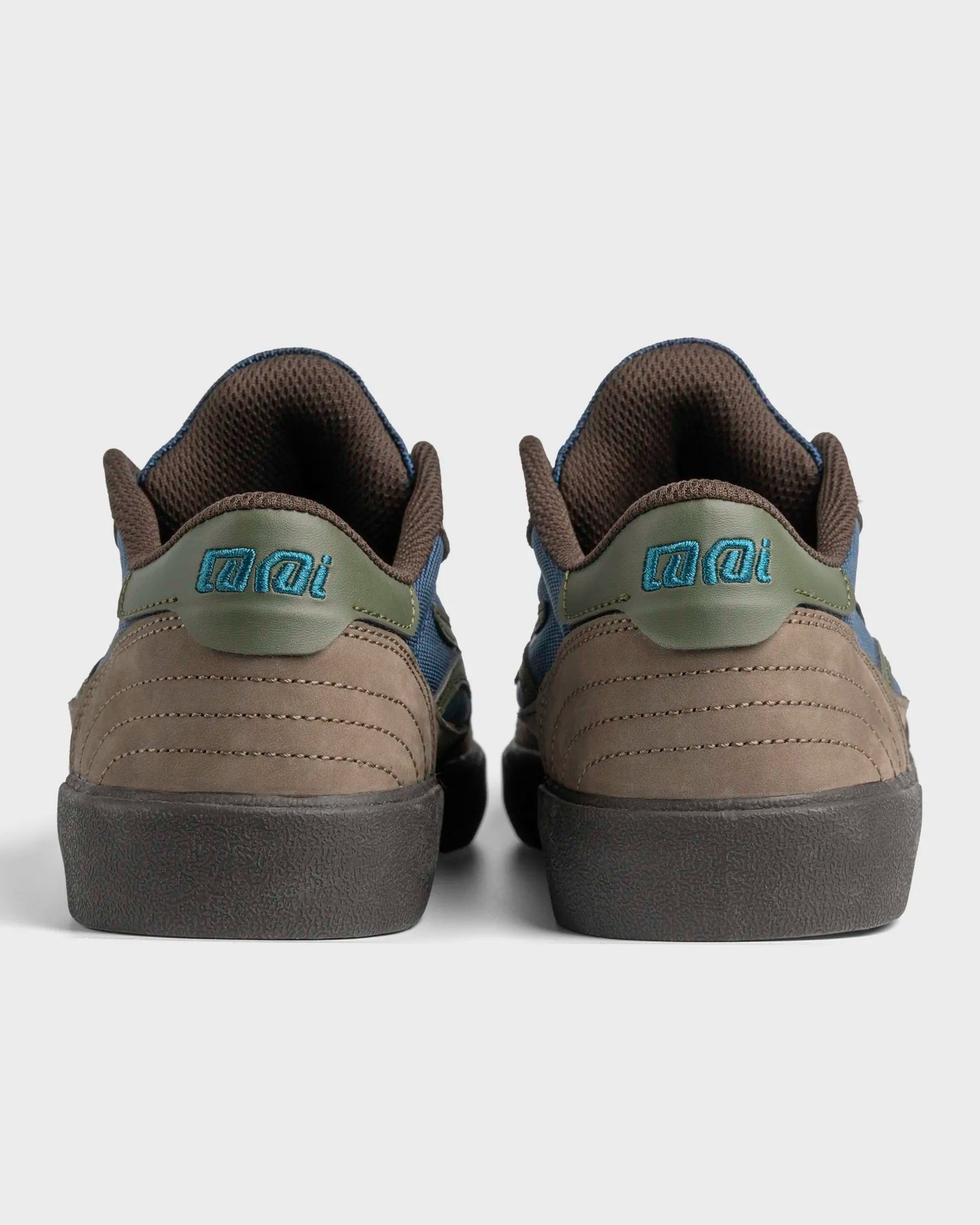 LAKAI "CAMBRIDGE ELITE" SHOES