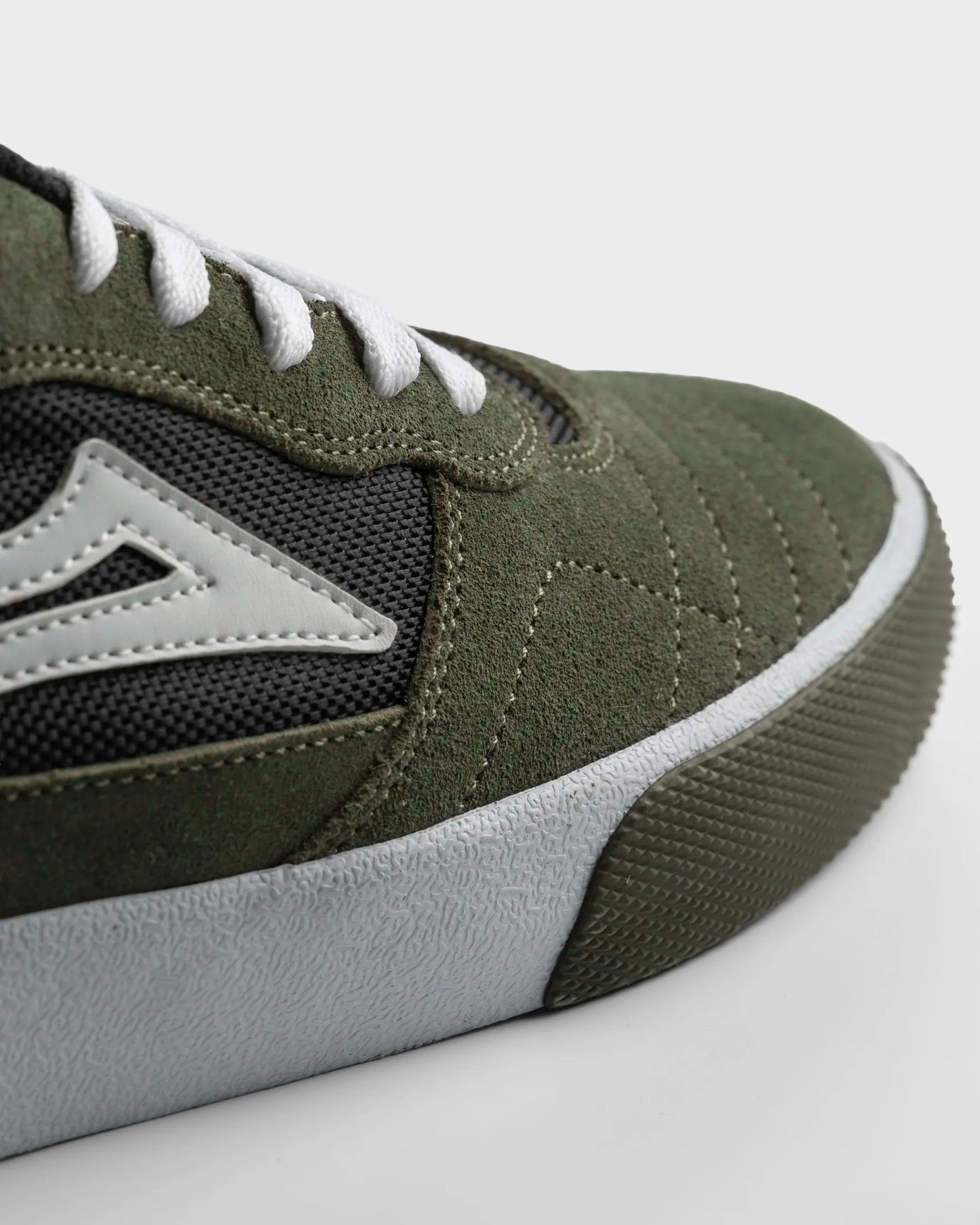 LAKAI "CAMBRIDGE" SHOES